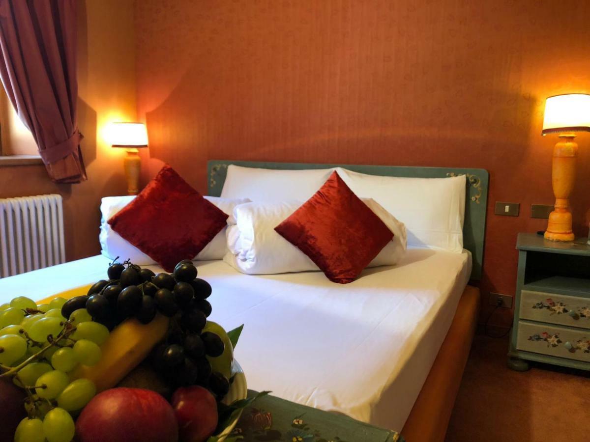 Hotel Punta Maquignaz เบรยล์-แชร์วิเนีย ภายนอก รูปภาพ